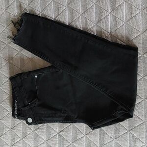 Articles of Society Crop black pant size 27